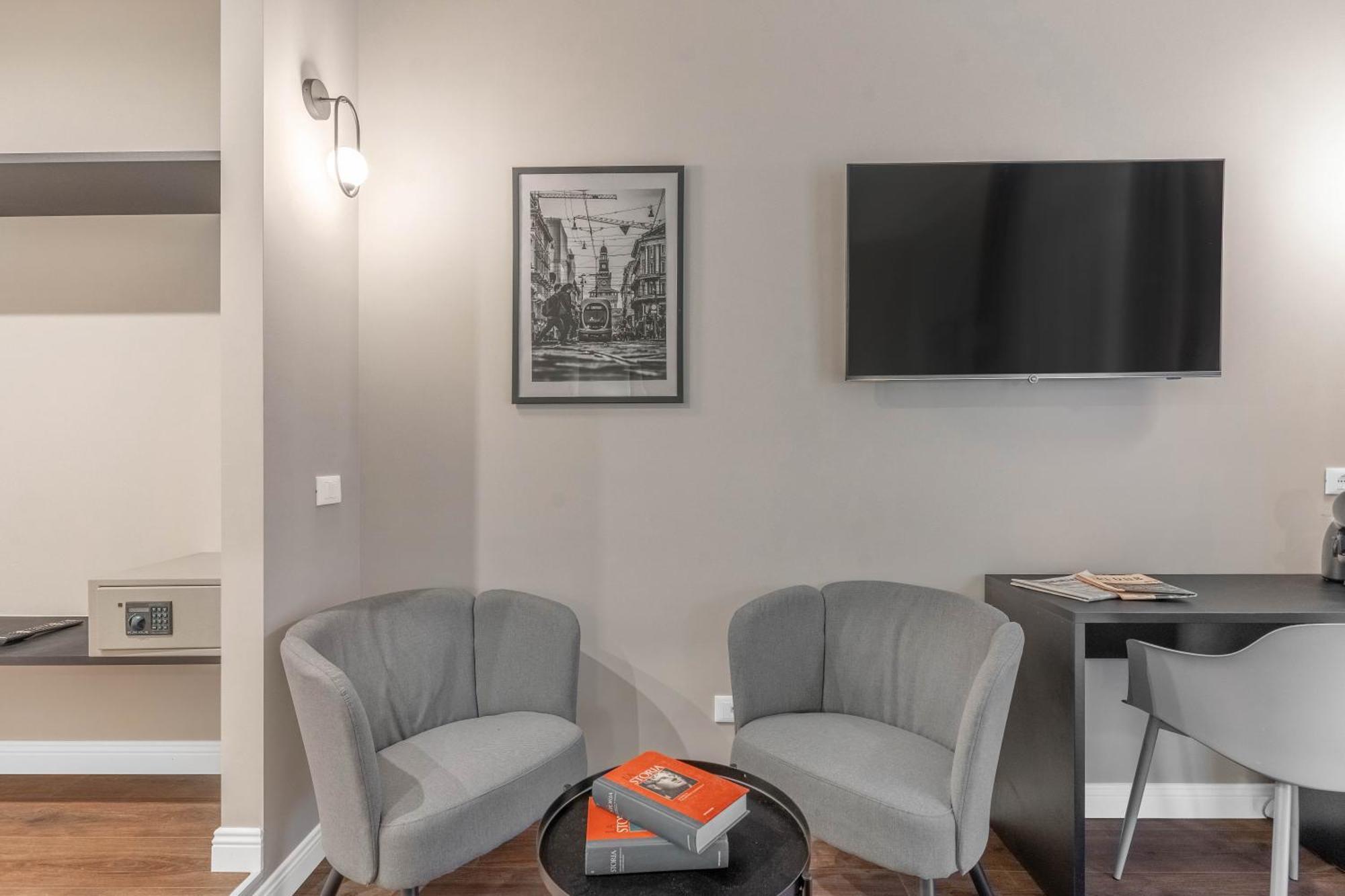 Torriani Suites Foresteria Lombarda Milan Extérieur photo