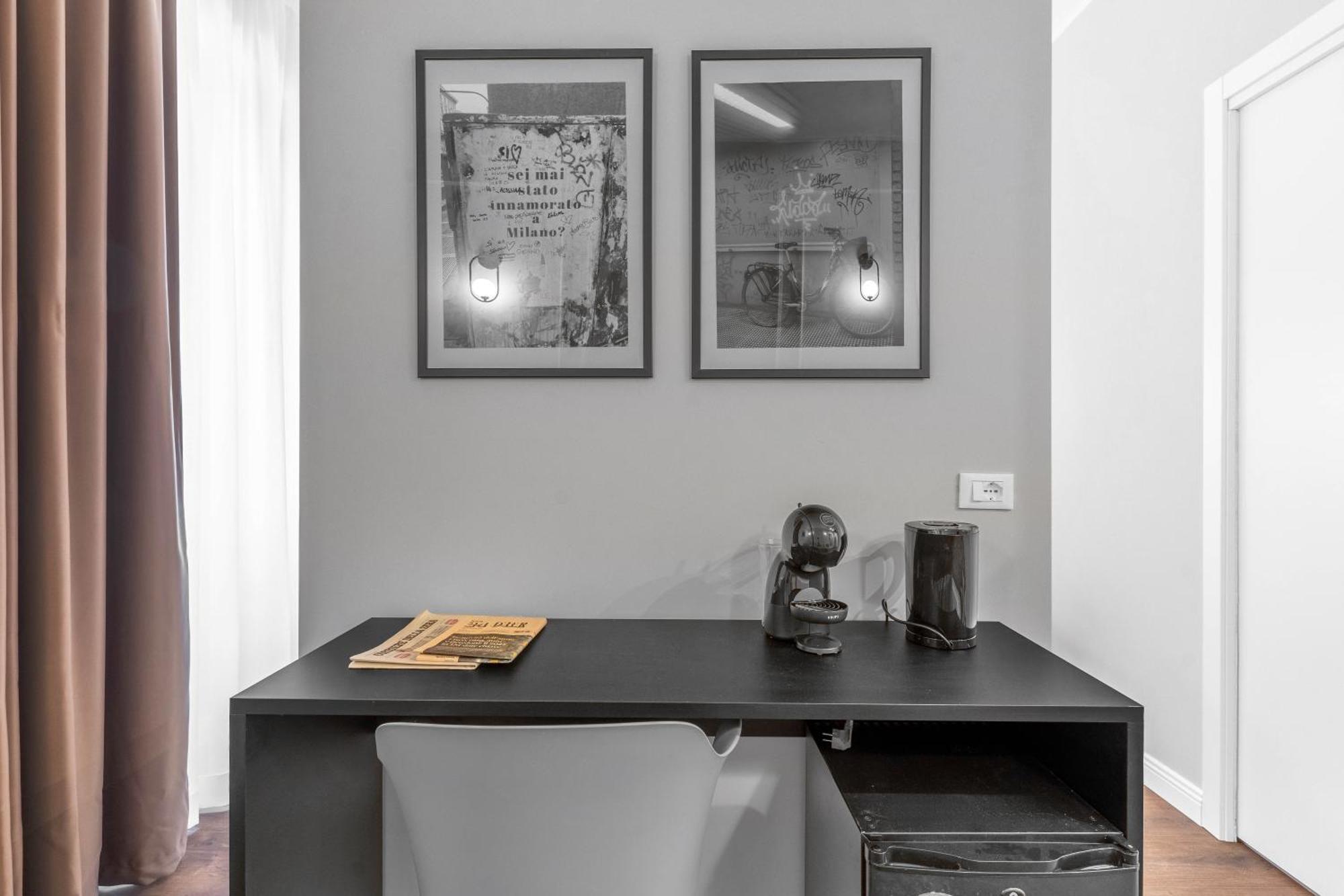 Torriani Suites Foresteria Lombarda Milan Extérieur photo
