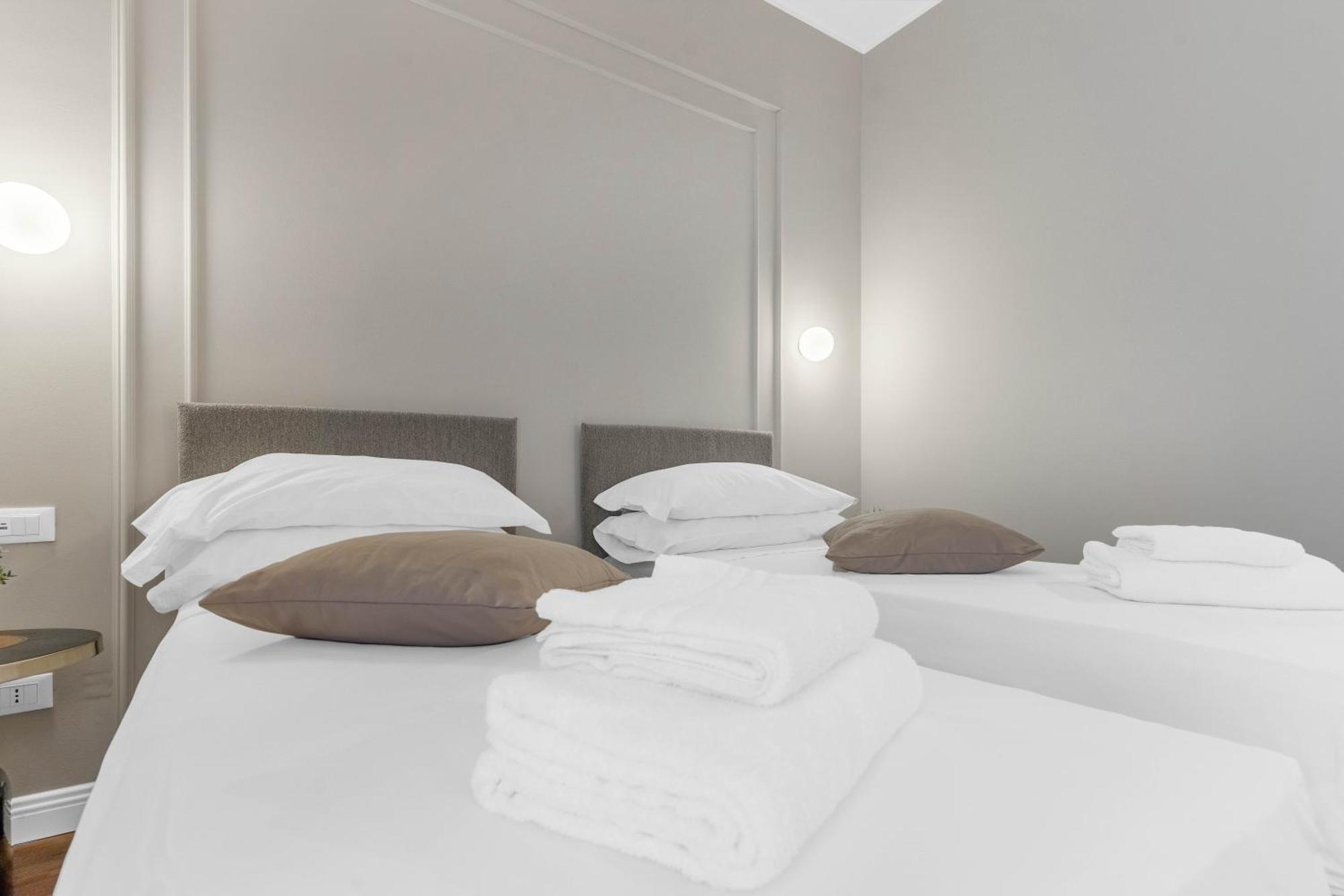 Torriani Suites Foresteria Lombarda Milan Extérieur photo