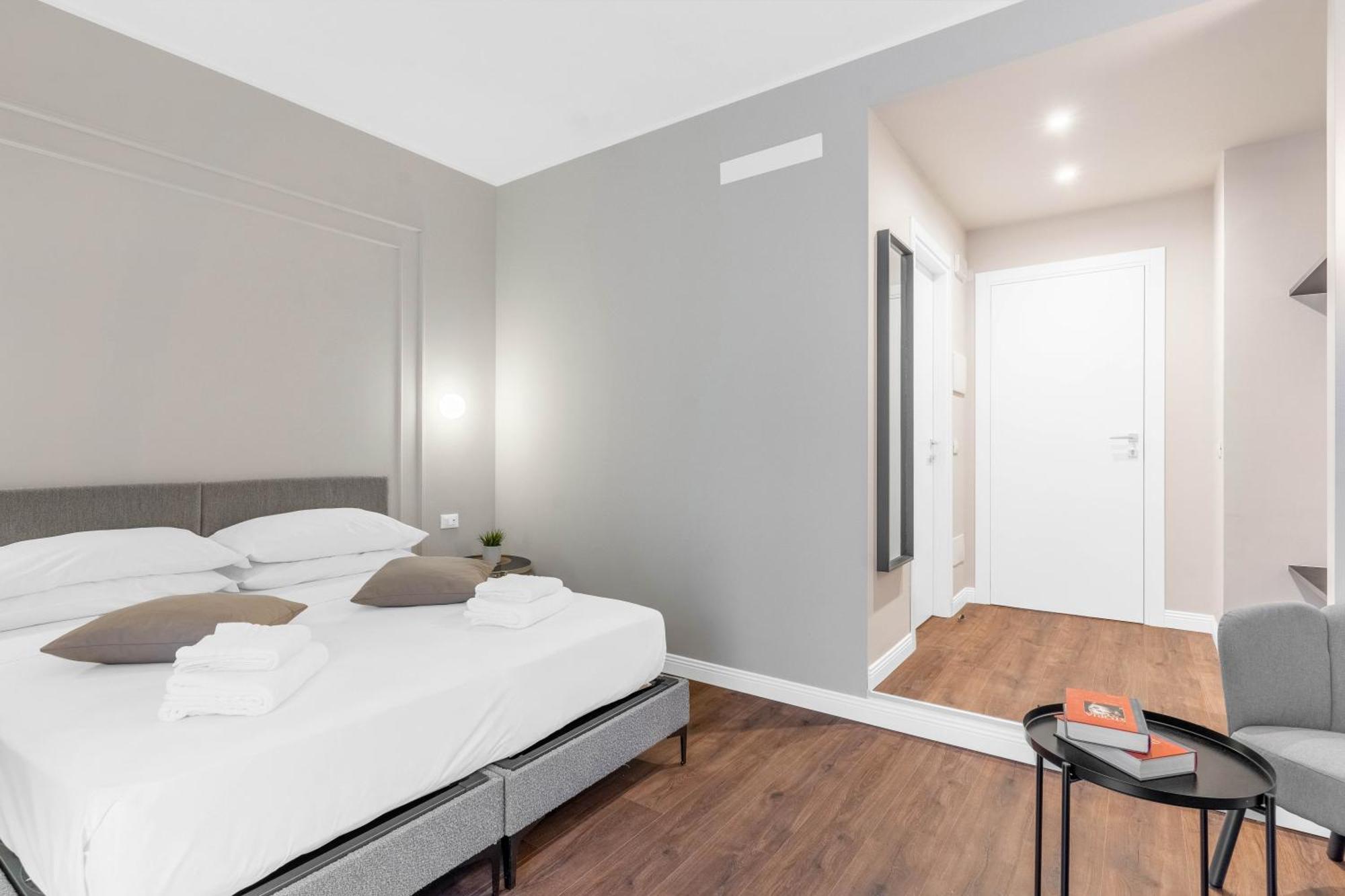 Torriani Suites Foresteria Lombarda Milan Extérieur photo