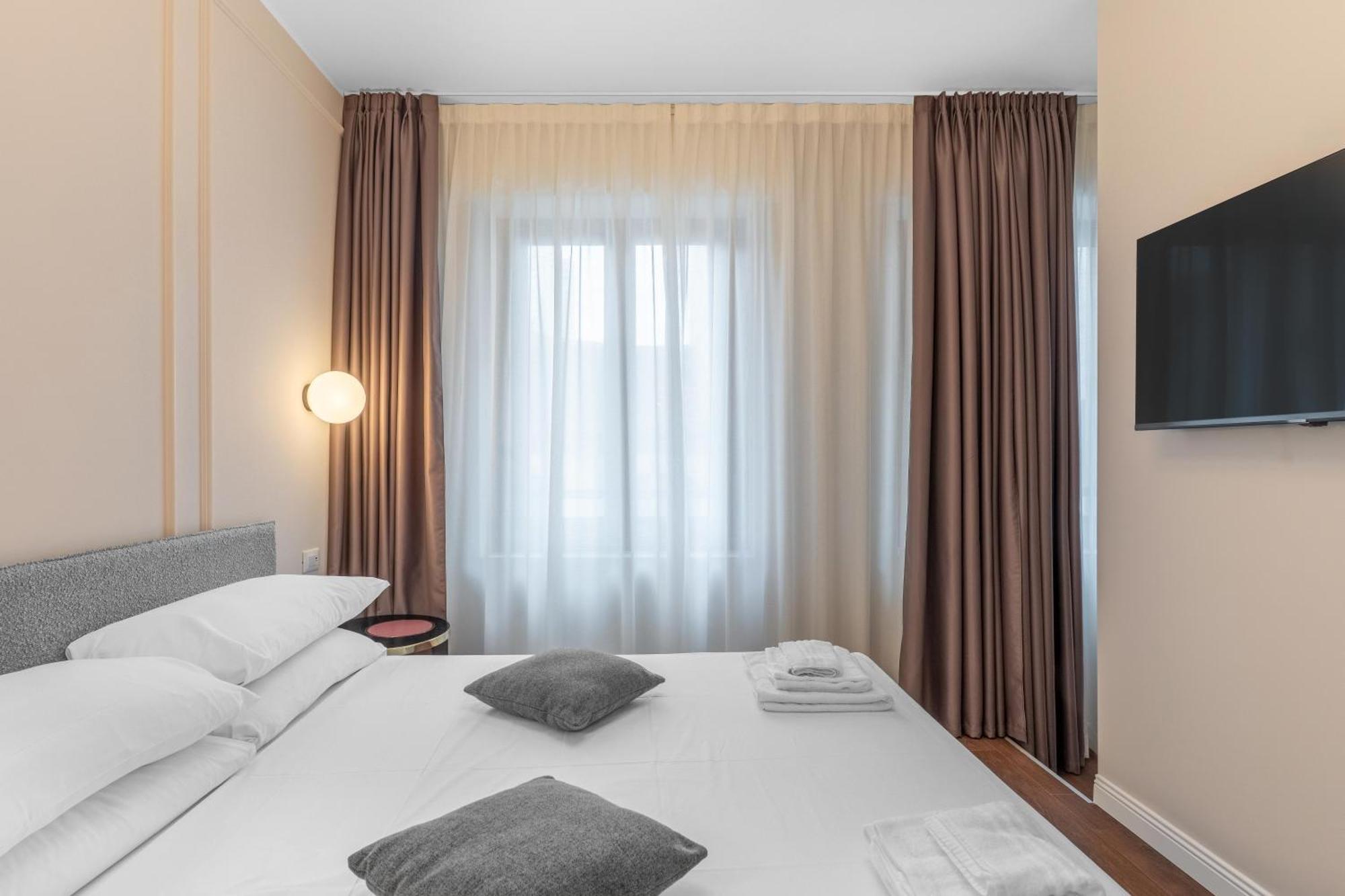 Torriani Suites Foresteria Lombarda Milan Extérieur photo